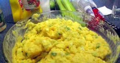 Potato Salad For 100 People, Salad For 100 People, Potato Salad For A Crowd, Tuna Potato Salad, Catering For 100 People, Easy Recipes For A Crowd, Easy Crowd Meals, Crowd Recipes, Potatoe Salad