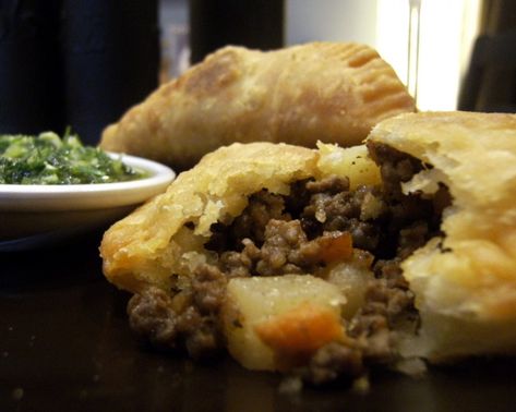 Potato Empanadas Recipe, Beef And Potato Empanadas Recipe, Beef And Potato Empanadas, Easy Empanadas Recipe, Potato Empanadas, Beef Empanadas Recipe, Hamburger And Potatoes, Empanadas Dough, Chimichurri Recipe