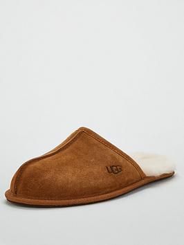 Mens Ugg Slippers, Men Nightwear, Chestnut Uggs, Suede Slippers, Ugg Slippers, Mens Uggs, House Slippers, Tie Knots, Soft Wool