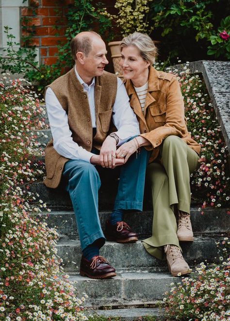 Sophie Rhys Jones, Sophie Duchess Of Edinburgh, Duchess Of Edinburgh, Carol Kirkwood, Lady Louise Windsor, Silver Wedding Anniversary, 25th Wedding Anniversary, Royal Engagement, Royal Style