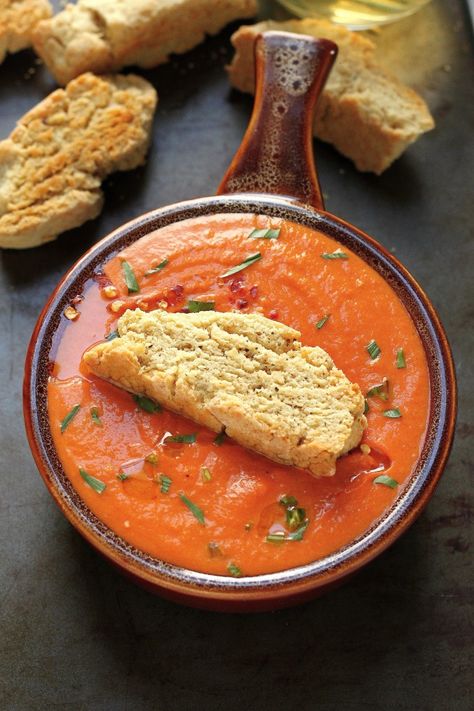 Creamy Tomato and Tarragon Soup with Black Pepper Parmesan Biscotti Soup Parmesan, Tarragon Soup, Cheese Baguette, Toasted Cheese, Baguette Slices, Soups Recipes, Baker By Nature, Fall Nights, Biscotti Recipe