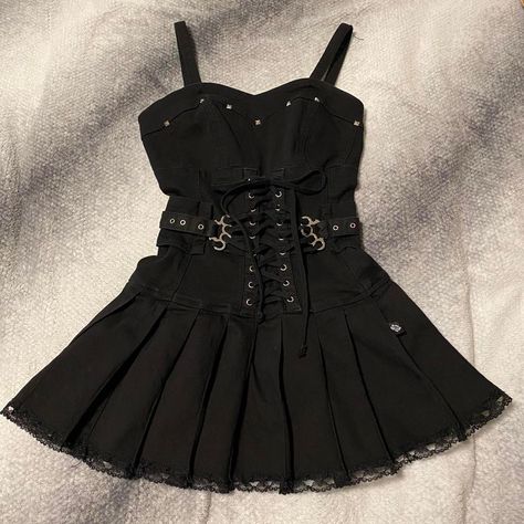 I might be biased but you should probably buy this on Depop 👍 https://depop.app.link/lruOZqEWKtb Tripp Nyc, Hair And Nails, Little Black Dress, Mini Dress, Silver, Black