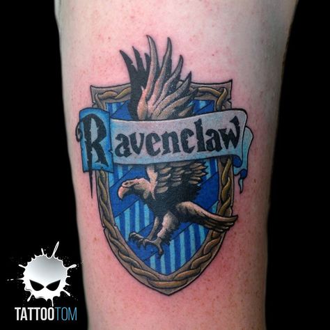 Ravenclaw Badge Ravenclaw Tattoo, Dallas Tattoo, Raven Claw, Nerdy Tattoos, Harry Potter Tattoos, Harry Potter Tattoo, Harry Potter Ravenclaw, Arrow Tattoos, New School Tattoo