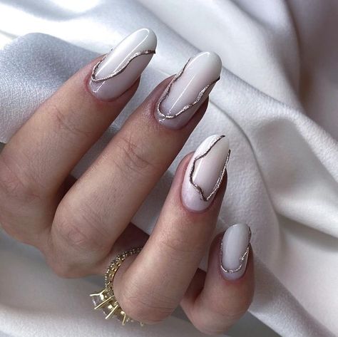 Classic White Nails, Milky White Nails, Daisy Acrylic Nails, Chic Nail Art, Art 2024, Back To School Nails, Medium Almond, Almond Nails Designs, School Nails