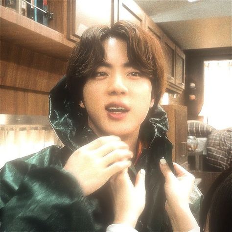 Jin Icon, Kim Seok Jin, Jin Photo, Bts Icon, Kim Jin, Missing Him, Seokjin Bts, Worldwide Handsome, Bob Marley