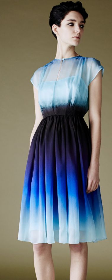 Jonathan Saunders, Ombre Dress, Dyed Dress, Tie Dye Dress, Mode Inspiration, Pre Fall, Shibori, A Dress, Look Cool