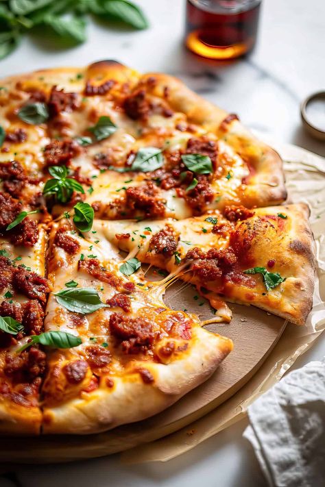 Have you ever sprinkled chorizo on your pizza? Trust me, it's next-level amazing! If you're ever in one of those 'What should I cook tonight?' dilemmas, this chorizo pizza is your SOS lifesaver. Need more pizza topping ideas or keen on exploring more chorizo recipes for dinner? Look no further! Dive in and let's shake things up a bit! Use my homemade pizza dough recipe and authentic pomodoro sauce for the perfect homemade pizza night! Pizza With Chorizo, Chorizo Pizza Recipes, Best Pizza Recipe, Amazing Looking Food, Me As A Food, Dinner Night Ideas, Dinner Ideas Meat, Dinner Recipes Pizza, Pizza Toppings Ideas