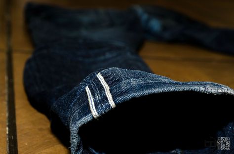 Posted Image Raw Denim Jeans, Denim Inspiration, Destroyed Denim, Selvedge Denim, Raw Denim, Photo Set, Scones, Mens Denim, A Year