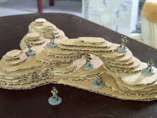 Diy 40k Terrain, Tabletop Terrain Diy, Cardboard Terrain, Warhammer 40k Terrain, Dnd Diy, Dnd Crafts, Warhammer Terrain, 40k Terrain, Game Terrain