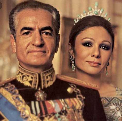 Mohamed Reza Pahlavi, Best Movie Couples, Bradley Steven Perry, Shah Of Iran, Happy Valentines Day Pictures, King Of Persia, Persian People, Pahlavi Dynasty, Fall Photo Shoot Outfits