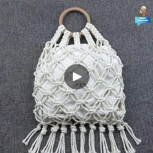 macrame file bag 😍 | macrame file bag 😍
20×2 m ecru 3mm 3 twist macrame rope
10 cm wooden bag handle chain 2 pieces
#crochet #viralvideo #macrame #diy #shortvideo #viral... | By Hobby Knitting Decoration IdeasFacebook Bag Macrame, Wooden Bag, Bag Handle, Macrame Diy, Macrame, Twist, Chain, Knitting, Crochet