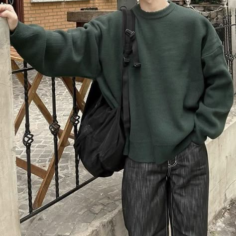 Downtown Boy, Shopping Queen, Masc Outfits, Guy Fits, Concept Clothing, Mens Casual Dress Outfits, Guys Clothing Styles, Mens Outfit Inspiration, Green Outfit