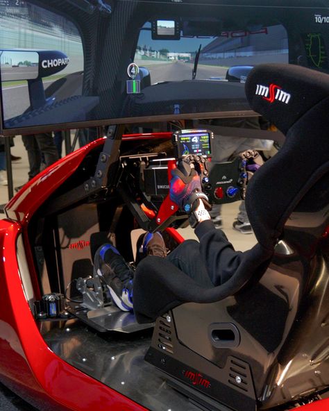 Perfect for racers of all statures, from kids as small as 0.8m to adults towering at 2.2m, GARRA's ergonomic design ensures comfort and adaptability for everyone. Whether it's for family fun at home or professional use at race centres, VR centres, racing teams, casinos, and beyond, the GARRA Simulator can get you the perfect driving position in under 15 seconds! 💪  👉 Send us a DM or an email at info@imsim.eu.com to configure and purchase your ImSim Simulator. World Office, Aston Martin Cars, Ferrari World, Racing Simulator, Martin Car, Racing Driver, Ergonomics Design, Automotive Industry, Ergonomic Design