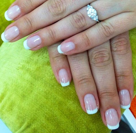 French Manicure Acrylic Nails, Short Squoval, Nails Acrylic Short, Tips Nails, French Manicures, Glitter Nails Acrylic, Bio Sculpture, Squoval Nails, French Manicure Nails