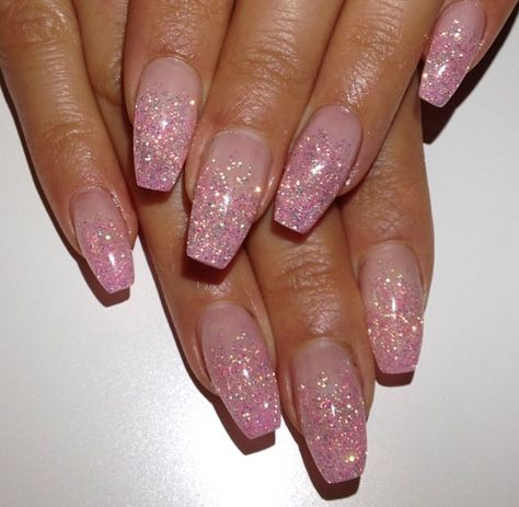 Polygel Nails Design Glitter, Ombre Pink Nails Glitter, Pink Ombré Glitter Nails, Pink Ombre Sparkle Nails, Pink Glitter Dip Nails, Pretty Ombre Nails Sparkle, Pink Ombre Glitter Nails, Pink And Sparkle Nails, Nail Designs Glitter Ombre