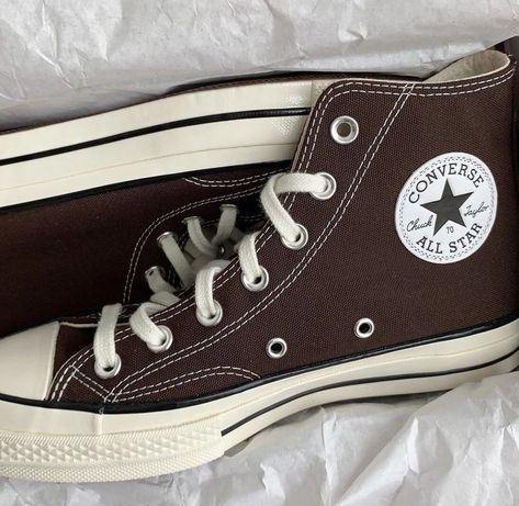 Converse 70s, Brown Converse, Converse Brown, Converse Chuck 70, Fancy Shoes, Hype Shoes, Shoe Inspo, Don't Speak, Chuck 70