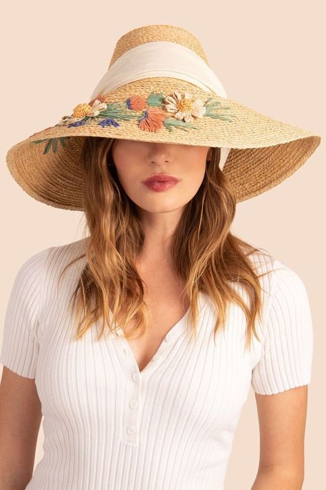 Straw Gardening, Hat Cottagecore, Wildflower Embroidery, Crown Heights, Lele Sadoughi, Pink Ivory, Hat Ideas, Weekend Brunch, Fashion Inspiration Design