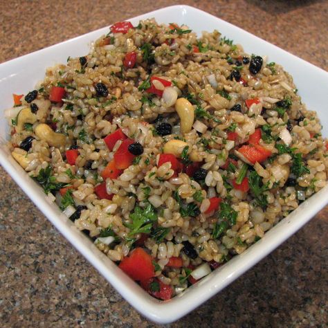 Brown Rice Salad Recipes, Best Rice Salad Recipe, Asian Brown Rice, Rice Salad Dressing, Healthy Brown Rice, Brown Rice Salad, Rice Salad Recipes, Resep Salad, Arroz Frito