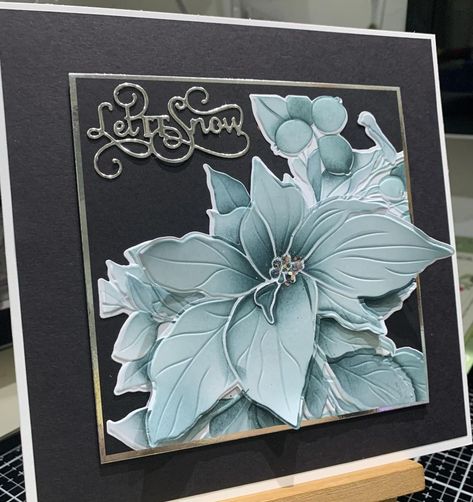 Lisa Horton Poinsettia Cards, Lisa Horton Christmas Cards, Lisa Horton Cards, Embossing Cards, Lisa Horton, Poinsettia Cards, 3d Snowflakes, Snowflake Cards, Christmas Poinsettia