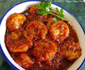 Parsi Dishes, Prawns Biryani, Parsi Recipes, Prawns Recipes, Parsi Food, Masala Khichdi, Cooking Shooking, Prawn Dishes, Prawn Curry