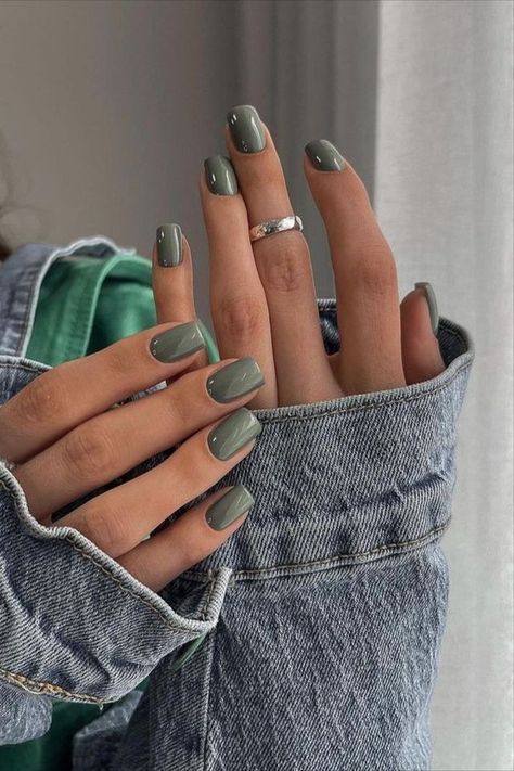 Short Square Nails One Color, Nails 2024 Colors, Color Nails 2024, Nail Color Inspo 2024, Short Acrylic Nails Neutral Colors, Square Nails Design Ideas Summer, Short Nails Manicure Ideas, Blue Jean Nails, Green Nails 2024