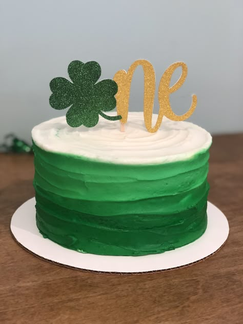 St. Patrick’s Day Smash Cake St Patrick Birthday Cake, St Pattys Day Birthday Party, Saint Patricks Day 1st Birthday, St Patrick’s Day 1st Birthday Cake, St Pattys Day 1st Birthday Party, Saint Patricks Cake, Saint Patrick’s Day First Birthday, St Patricks Day Birthday Cakes, St Patrick Day Birthday Party