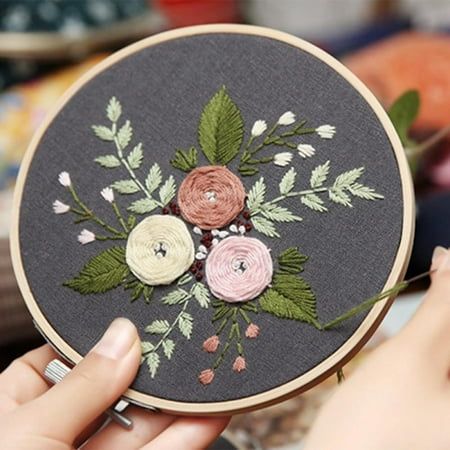 Hand embroidery flowers