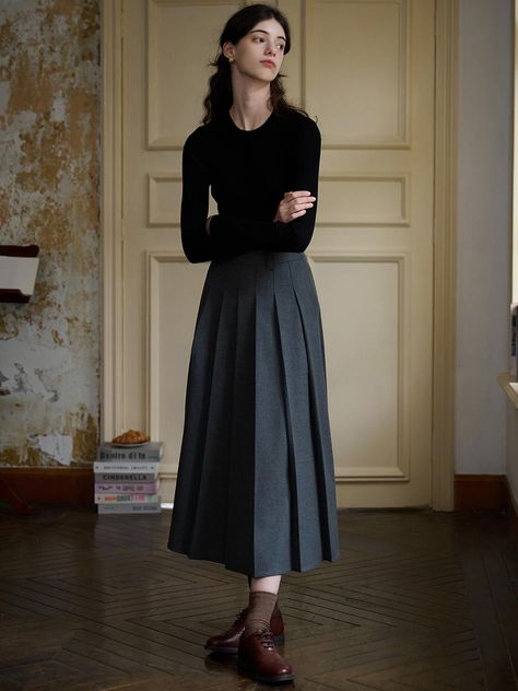 This classic skirt features wide A-line silhouette in maxi length. Pleated detail accentuates the feminine, sophisticated mood. - Intended for a loose fit- Minimalistic design in long length- Voluminous pleats throughout- Side zip fastenings- Casual belt loops at waist Uniform With Long Skirt, Long Line Outfits, Long Uniform Skirt, Skirt Tomboy Outfit, Long Skirt And Button Up Shirt, Long Skirts Outfit Winter, Conservative Business Attire Women, Maxi Skirt Outfit Autumn, Wide Skirt Outfit