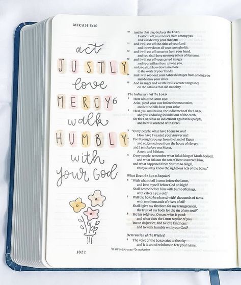 Catholic Journaling, Bible Highlighting, The Beatitudes, Journal Bible Quotes, Bible Journal Notebooks, Bible Doodling, Bible Journal Notes, Inspire Bible Journaling, Journaling Bible