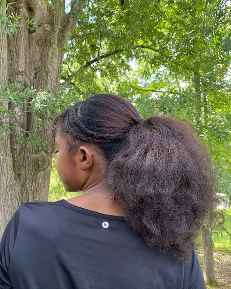 Enjoying the view of His creation❤️‍🩹 #naturalhairinspiration #naturalhair #hairstyles Cute Natural Afro Hairstyles, Blowout Afro Hairstyles, Working Out Black Women, Quick Afro Hairstyles, Natural Hair Aesthetic, Awkward Length 4c Hairstyles, Blowout Hairstyle, Natural Hair Long, Afro Styles