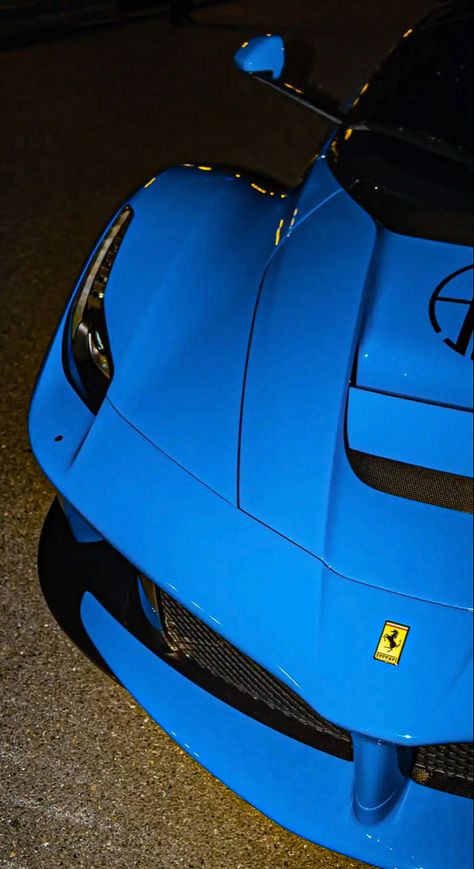 Ferrari Wallpaper, Pimped Out Cars, Ferrari Laferrari, Ferrari F40, Street Racing Cars, Classy Cars, Super Luxury Cars, Pretty Cars