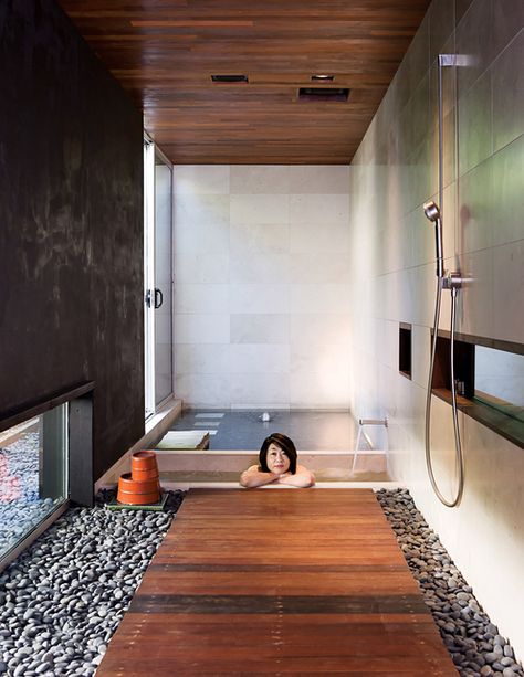 sauna style bathroom - inspiration  if I have this type bathroom - the water run off needs to go to the garden Japanese Bathroom Design, Japanese Style Bathroom, Japanese Bathroom, Indoor Outdoor Bathroom, Open Showers, Japanese Soaking Tubs, Modern Bathtub, Japanese Bath, Zen Bathroom