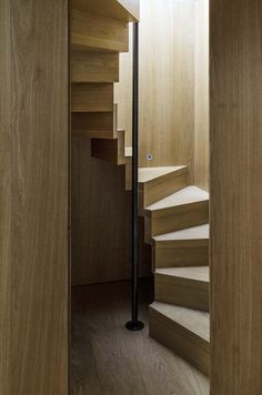 Stairs For Small Spaces, Small Space Stairs, Small Space Staircase, Space Saving Staircase, Spiral Stairs Design, Loft Staircase, Small Staircase, Tiny House Stairs, Traditional Staircase