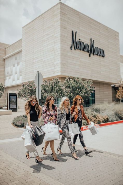 Shopping at Neiman Marcus | Why Shop at Neiman Marcus Neiman Marcus Store, Street Style Aesthetic, Stuart Weitzman Heels, Street Style Edgy, Fashion Trends Winter, Winter Outfit Inspiration, Style Inspiration Fall, Street Style Inspiration, Girl Day