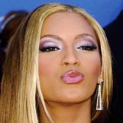 Beyonce Eyes, 00s Makeup, Early 2000s Makeup, 2000s Makeup Looks, Beyonce Makeup, Y2k Makeup, 80s Makeup, 90s Makeup, Cute Makeup Looks