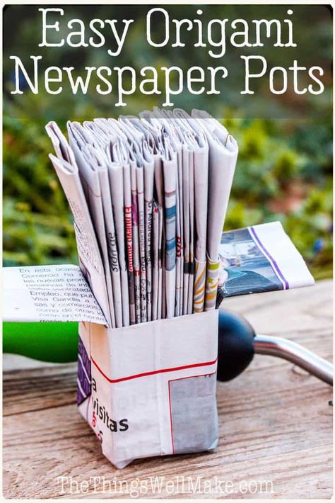 Diy Paper Pots For Plants, Paper Pots For Seedlings, Paper Seedling Pots, Origami Plant Pot, Newspaper Seedling Pots, Newspaper Pots Seed Starting, Low Cost Garden Ideas, Diy Seedling Pots, Paper Pot Diy