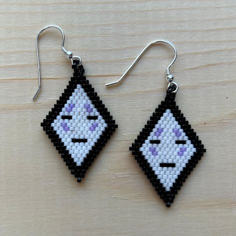 Studio Ghibli Bead Pattern, Studio Ghibli Beaded Earrings, Oogie Boogie Beaded Earrings, Delica Beaded Earrings, Sailor Moon Beaded Earrings, Moon Brick Stitch Earrings, Kawaii Brick Stitch, Beaded Earrings Tutorials, Brick Stitch Earrings