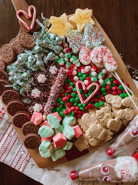 Ashley Anne Christmas Baking Platter Ideas, Christmas Charcuterie Board Sweets, Christmas Cookies Charcuterie Board, Sweet Christmas Charcuterie Board, Dessert Christmas Charcuterie Board Ideas, Cookie Board Christmas, Frosting Boards Christmas, Christmas Cookie And Candy Charcuterie Board, Christmas Board Ideas Food