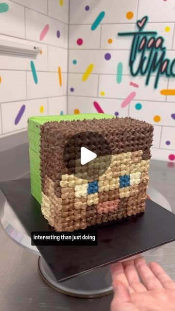 Tegan Maccormack on Instagram: "MINECRAFT CAKE start to finish! 💚🤎  This one was so fun!   #tiggamac #okiedokie #cakevideo #cakedecorating #cakedecorator #cake #caketok #caketutorial #cakes #piping #buttercream #minecraft" Diy Minecraft Cake, Tigga Mac, Minecraft Birthday Decorations, Minecraft Cake Designs, Mac Cake, Minecraft Cupcakes, 7th Birthday Boys, Piping Buttercream, Minecraft Birthday Cake