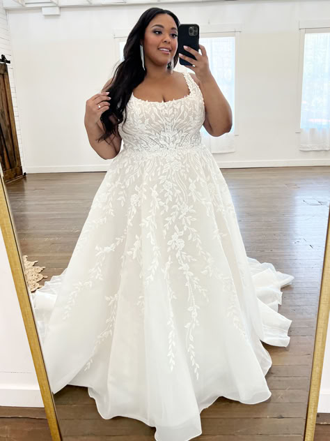 Embellished and tailored to perfection, this organza square neckline wedding gown is designed for boho dreamers and beachy princesses alike. #plussizeweddingdress #weddingdress #curveweddingdress Square Neck Wedding Gown, Square Neck Wedding Dress, Sottero And Midgley Wedding Dresses, Sottero And Midgley, Blush Gown, Organza Wedding Dress, Designer Bridal Gowns, Make An Appointment, Dress Up Outfits