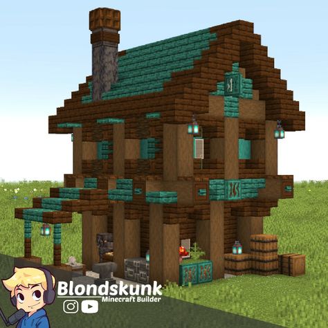 Minecraft Warped Wood Builds, Minecraft Copper, Copper Roof House, Minecraft House Ideas, Roof House, Cute Minecraft Houses, Copper Roof, Minecraft House, Minecraft Buildings