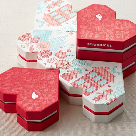 Packaging & visual communication design for the Starbucks Korea's Valentine's Day promotion Valentines Day Package, Starbucks Korea, Starbucks Valentines, Valentines Gift Box, Visual Communication Design, Themed Decorations, Gift Wrap Paper, Gift Box Design, Packaging Paper