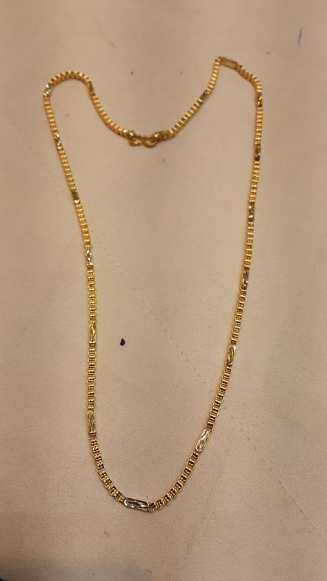 Gold Chain Designs For Women Daily Use, Gold Chain Designs For Women, Boys Rings, Gold Neck Chain, Mangal Sutra, Gold Necklace For Men, Cutwork Blouse, Cutwork Blouse Designs, Modern Gold Jewelry