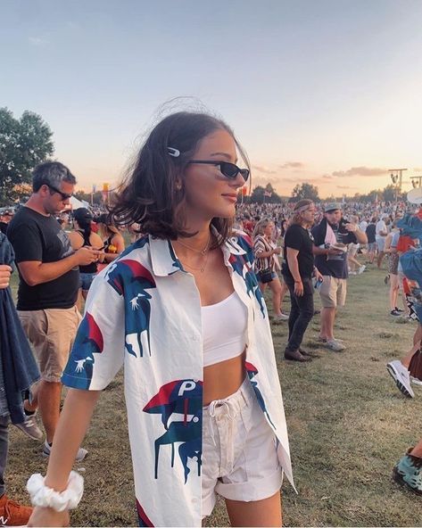 Simple Coachella Outfit, Simple Festival Outfit, Casual Festival Outfit, Trendy Festival Outfits, Lollapalooza Outfit, Trendy Outfits 2020, Festival Outfit Inspiration, Festival Outfits Women, Summer Festival Outfit