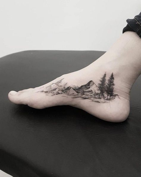 Berg Tattoo, Mountain Range Tattoo, Mountain Tattoos, Mountain Tattoo Simple, Dragons Tattoo, Mountain Tattoo Design, Rock Tattoo, Hamsa Tattoo, Mountains And Trees