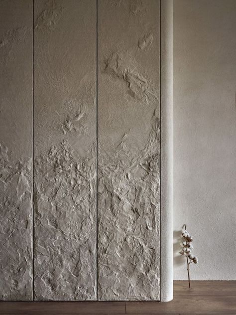 Concrete Wall Design, Diy Tableau, Stone Walls Interior, Concrete Effect Paint, Stone Wall Design, House Wall Design, Wall Texture Design, Concrete Art, Living Room Design Decor