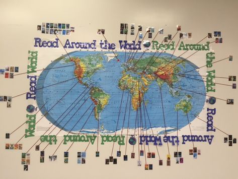 https://librarydisplays.org/2016/04/05/read-around-the-world/ Read Around The World, Book Bulletin Board, Display Boards For School, Travel Theme Classroom, World Book Day Ideas, Geography Classroom, World History Classroom, Reading Display, Around The World Theme