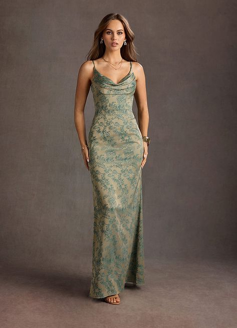 Hi! I've shared my package tracking information with you. Come and check it right now! Teal Formal Dress, Teal Gown, Velvet Formal Dress, Atelier Dress, Plus Size Bridal Dresses, Pakistan Wedding, Lace Bride, Unique Prom Dresses, Engagement Outfits