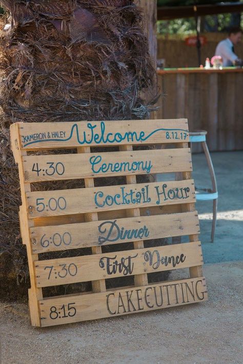 Turn an old pallet into a fun and unique timeline for guests | rustic wedding ideas | wedding decor Pallet Wedding, Future Wedding Plans, Outdoor Wedding Decorations, Wedding Timeline, Rustic Barn Wedding, Cute Wedding Ideas, Rustic Chic Wedding, Western Wedding, Wedding Dj