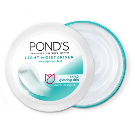 ₹345.00 Ponds Glow Light Moisturiser Creme How To Use Gently massage Pond’s Silk Cream onto your face & neck in an upward circular motion twice daily. Ponds Light Moisturizer, Ponds Moisturizer, Skin Lightening Cream, Glow Light, Pond Lights, Light Moisturizer, Lightweight Moisturizer, Foaming Face Wash, Moisturizer For Oily Skin